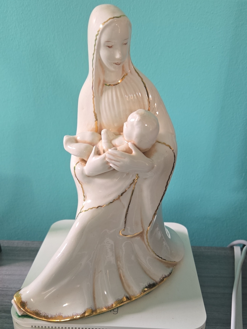 Madonna And Child Mother Mary And Baby Jesus Decor See Details 80s Vintage